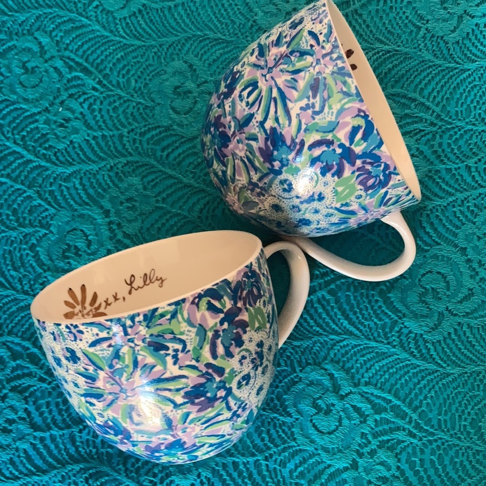 Lilly Pulitzer Set of Mugs